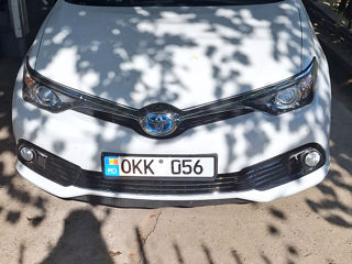 Toyota Auris foto 1