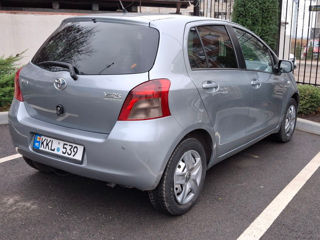 Toyota Yaris foto 3