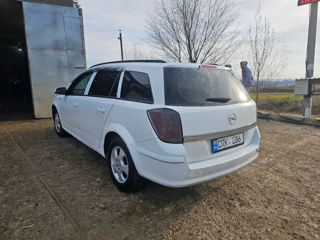 Opel Astra foto 4