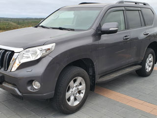 Toyota Land Cruiser Prado foto 3