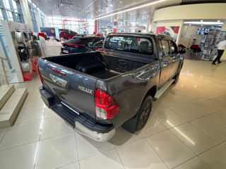 Toyota Hilux foto 5