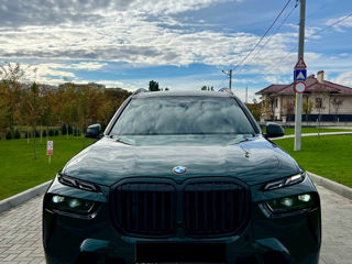 BMW X7 foto 3