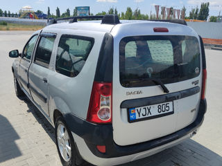 Dacia Logan foto 5