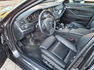 BMW 5 Series foto 6