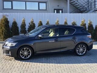 Lexus CT Series foto 7