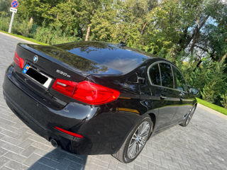 BMW 5 Series foto 6