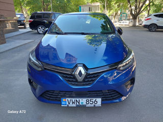 Renault Clio foto 10