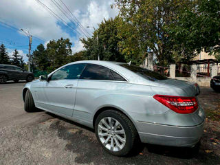 Mercedes E-Class Coupe foto 5