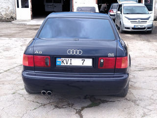 Audi A8 foto 3