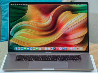 Macbook Pro 16 2021/ Core I7 9750H/ 16Gb Ram/ Radeon Pro 5300M/ 500Gb SSD/ 16" Retina/ 69Cycles!