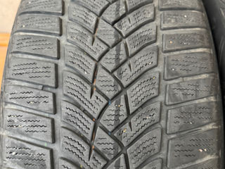 225/45/18 Goodyear Ultra Grip foto 3