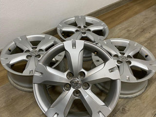 Jante Toyota 5x114,3 R16 6J ET39