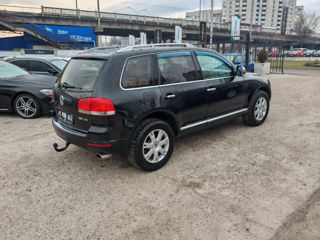 Volkswagen Touareg foto 6