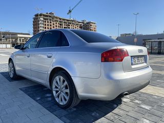 Audi A4 foto 5