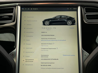 Tesla Model S foto 13