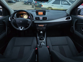 Renault Megane foto 6