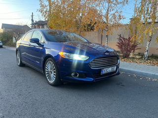 Ford Fusion foto 3