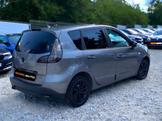 Renault Scenic foto 5