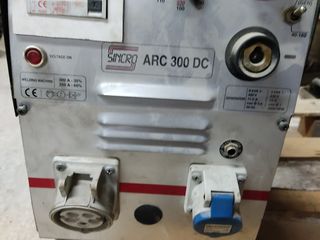 Generator cu sudura incorporat. Fără motor.