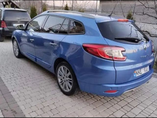 Renault Megane foto 2