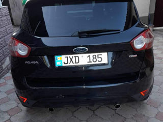 Ford Kuga foto 8