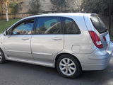 Suzuki Liana foto 4