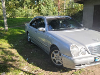 Mercedes E-Class