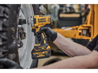 Masina de insurubat cu impact / гайковерт ударный dewalt dcf891n xr foto 5