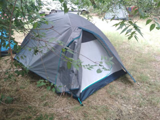 Cort Quechua pentru 2 persoane, vând un cort de camping ieftin foto 1