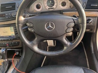 Mercedes E-Class foto 8