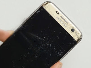 Samsung Galaxy S 7 Edge (G935) Ecranul stricat? Vino, rezolvăm îndată! foto 1