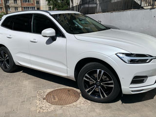 Volvo XC60 foto 2