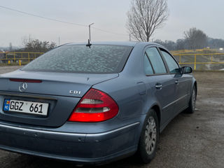 Mercedes E-Class foto 6