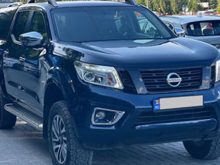 Nissan Navara foto 2