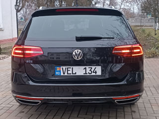 Volkswagen Passat foto 9