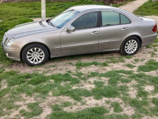 Mercedes E-Class foto 6