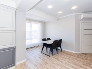 Apartament cu 2 camere, 70 m², Buiucani, Chișinău foto 10