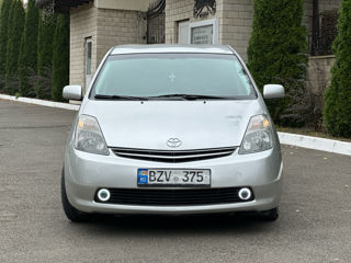 Toyota Prius foto 2