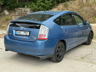 Toyota Prius foto 6