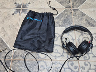 Sennheiser HD25