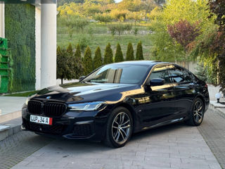 BMW 5 Series foto 2