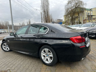 BMW 5 Series foto 2