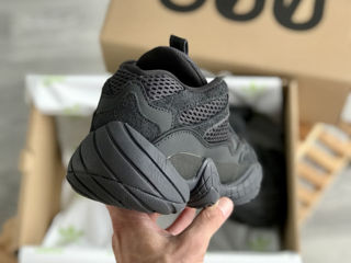 Adidas Yeezy Boost 500 Black Unisex foto 4