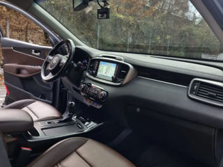 KIA Sorento фото 11