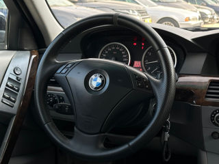 BMW 5 Series foto 17