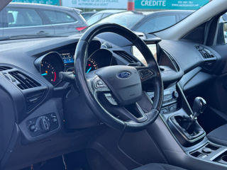 Ford Kuga foto 6