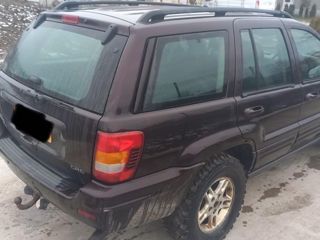 Jeep Grand Cherokee foto 4