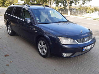 Ford Mondeo foto 2