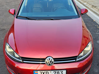 Volkswagen Golf foto 1