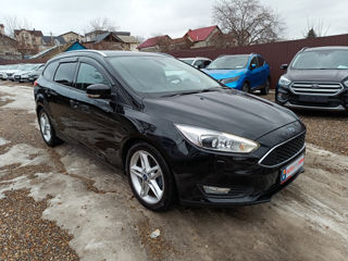 Ford Focus foto 2